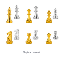 Load image into Gallery viewer, Chess Set (32 pieces)