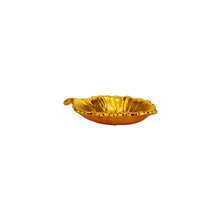 Load image into Gallery viewer, Leaf Paperweight
