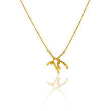 Load image into Gallery viewer, Mistletoe Necklace
