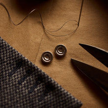 Load image into Gallery viewer, Huntsman Bevelled Cuff Button
