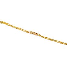 Load image into Gallery viewer, Narrow Figaro Chain Bracelet
