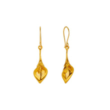 Load image into Gallery viewer, Calla Lily Earrings
