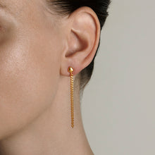 Load image into Gallery viewer, Flat Curb Earrings
