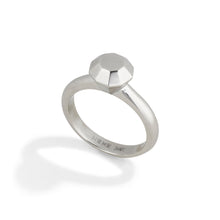 Load image into Gallery viewer, Round Cut Ring
